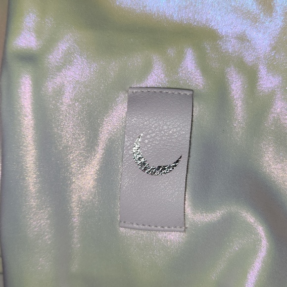 ZYIA Unicorn Iridescent Luxe 24” 7/8 leggings : WHITE - Picture 2 of 3